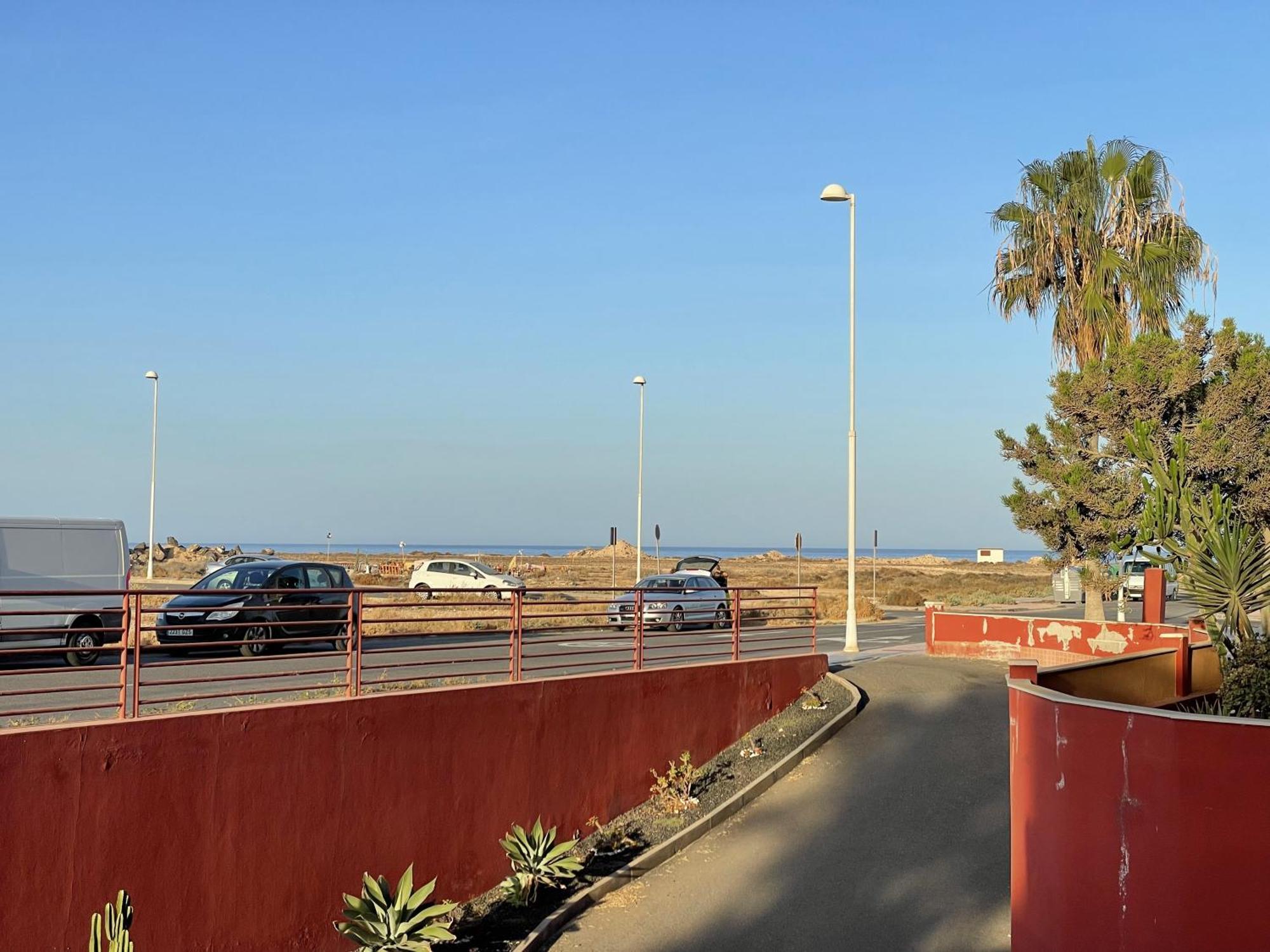 Beiramar La Caleta, Piscina Y Wifi Gratis, Tranquilidad Junto Al Atlantico Apartment Parque Holandes Exterior photo